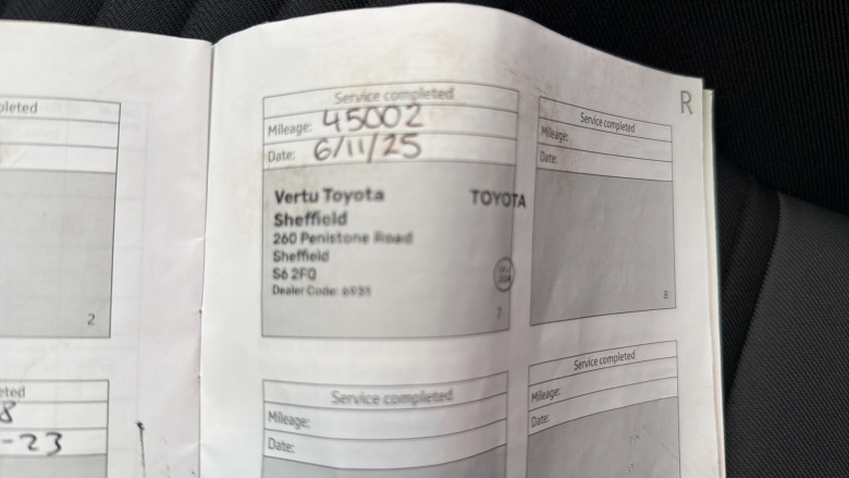 Toyota Yaris 1.5 VVT-i Icon Tech 5dr Petrol Hatchback